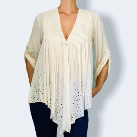 NEW ELIZABETH AND JAMES 100% Silk Pleated Top - Picture 5 of 8